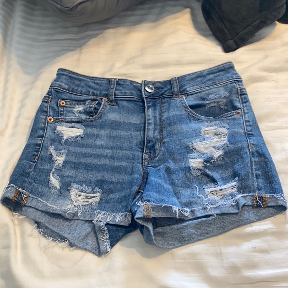 American Eagle Hi rise shorties